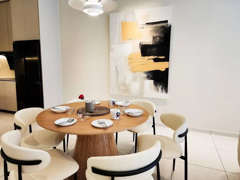 Holiday home Austin Crest -- Muji X Mahjong X Karaoke X Staycation 4Br3B #10Pax By Cowidea Johor Bahru